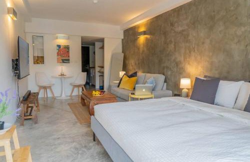 Bophut Apartment | [NEW] Cozy Modern Studio with Pool & Gym