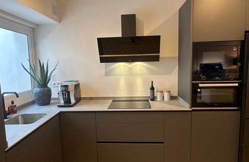 Cruz Roja-Capuchinos Apartment | NEW Designer Penthouse in Sevilla center