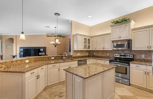 Estero Villa | NEW! Enjoy resort-style living in this 3-bedroom villa in adorable Estero!