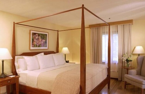 New Harmony Hotel | New Harmony Inn Resort and Conference Center