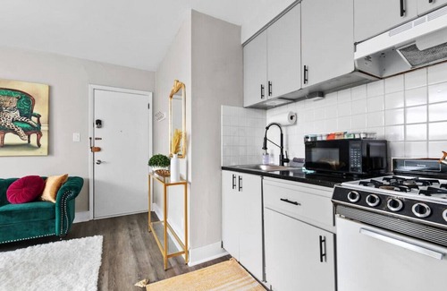 Neenah Apartment | NEW|Historic|Luxury|Fireplace!