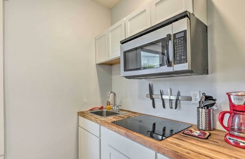 Deer Park Apartment | NEW! Ideally Located Studio ~ 3 Mi to Downtown!