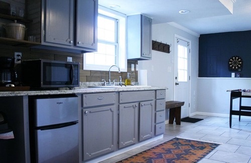 Salesville House | NEW! King Suites - HOT TUB – minutes to Lake/River