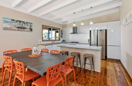 Point Lookout House | New kitchen, water views and pet friendly