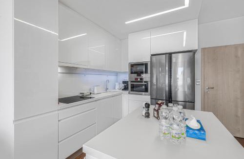 Prague 9 Apartment | New large apartment, Free Parking!