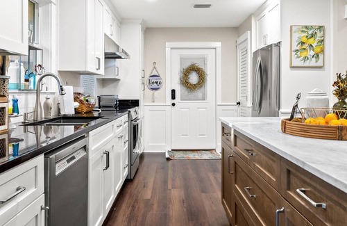 Panama City House | NEW LISTING 2 Bedroom with Boat Dock, Less than 20 Min Drive to the Beach, Backyard Oasis, FREE WiFi