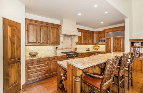 Ketchum House | New Listing! Central Park Townhome Minutes to Downtown, Trails and River Run