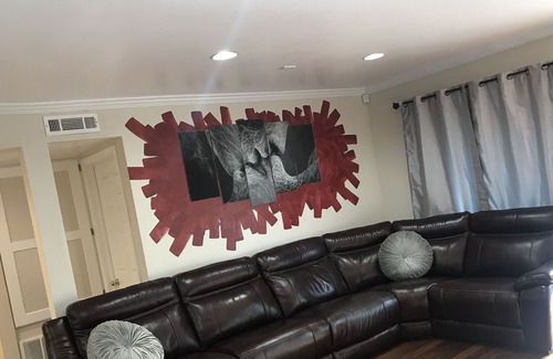 West Carson Condo | NEW LISTING!!! Charming Villa * FREE PARKING*