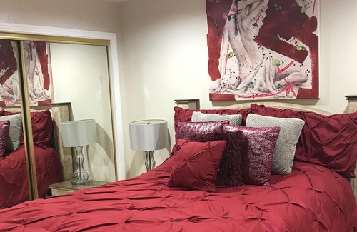 West Carson Condo | NEW LISTING!!! Charming Villa * FREE PARKING*