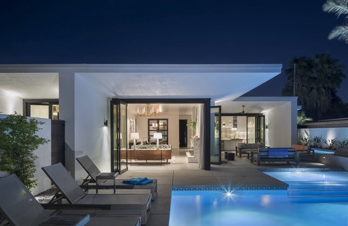 Palm Springs House | NEW LISTING - Escape to Paradise: Luxurious Architectural Gem + Stunning Pool