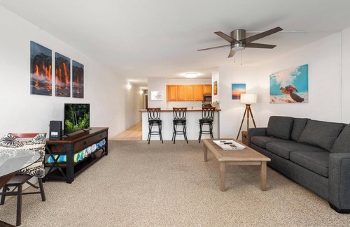 Kailua-Kona Condo | New Listing Kalnikai 213, close to Ironman start! by Coldwell Banker