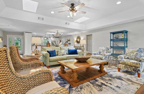 Heritage Woods House | NEW LISTING - Private Pool & Spa - Luxury Ranch - 32 Baynard Cove Rd