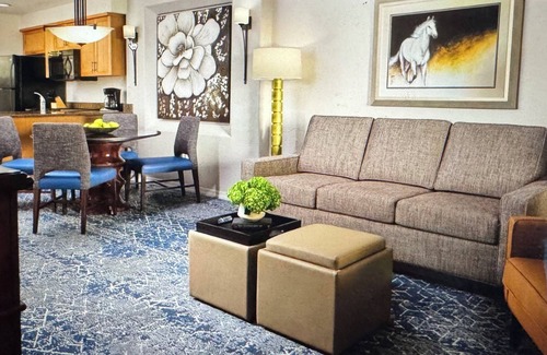 North Scottsdale Villa | NEW LISTING - Sheraton Desert Oasis 1-bed villa next to TPC Golf in Scottsdale,