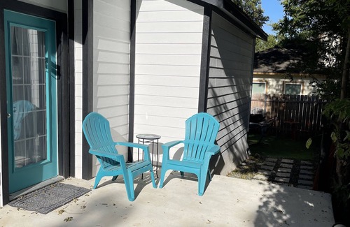 Lockhart House | New Lovely Lockhart Home with a Lawn