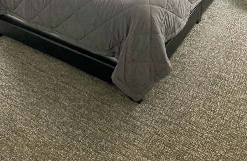 Salem House | New Luxurious Mountain View Townhomes