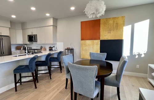 Carbondale House | New Luxury 3BR Townhome -Mt. Sopris View & Hot Tub