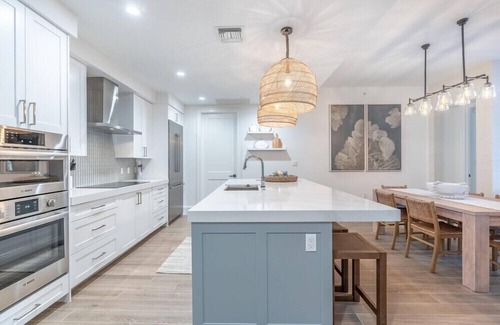 Redevelopment Area Condo | NEW LUXURY CONDO WITH BEST NAPLES LOCATION!