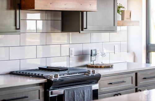 Gateway House | *NEW* Luxury Living close to popular hiking & skiing in Palmer Wasilla