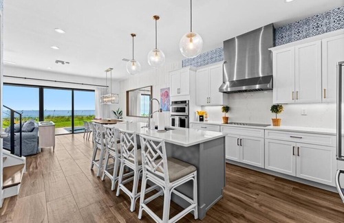 Melbourne Beach House | NEW Luxury Modern Beachfront Villa w/Private Heated Pool, BBQ Grill, OCEANFRONT