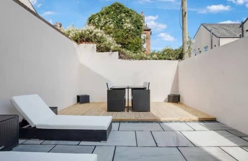 Blackpool Town Center House | New Mixies Manor