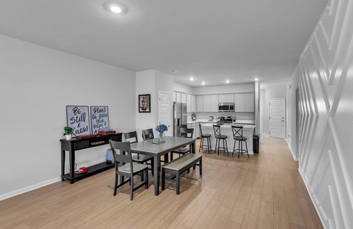 Normal House | NEW! Modern Nest - Huntsville Hideaway