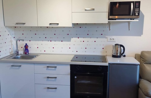 Rovinj Apartment | NEW MODERN STUDIO,FREE: BICYCLES,POOL,PROTECTED PARKING,WI-FI,5 MINUTE TO BEACH