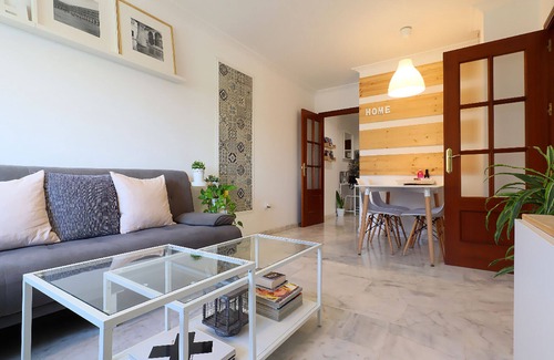 Ciudad Jardin Apartment | * New * Near the Mosque and the historic center