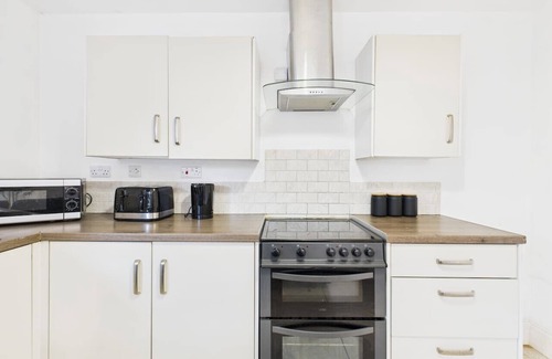 Wychbold House | *New* | No7 Saxon Way | Gym | Pool & Spa