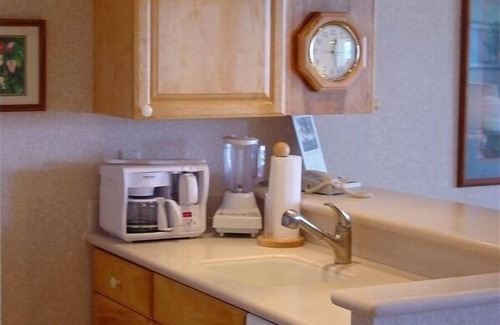 Kaanapali Apartment | New Opening Nov 5-Nov 11, 2025. Spectacular 6 floor view.Prime location,unit662