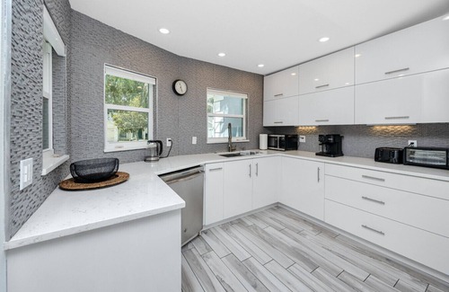 Palm Harbor House | NEW! Palm Harbor Hideaway | Gorgeous Home with Pool & Tropical Oasis