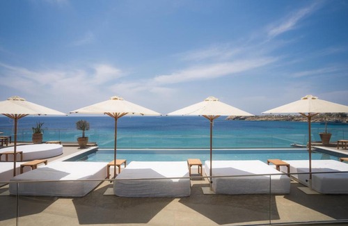 Paradise Hotel | New Paradise Beach Resort - Adults only