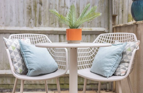 Hove House | New perfect 3 bed house with garden and PARKING!