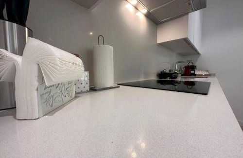 Vigo Apartment | New Port, Free Parking YBH1L