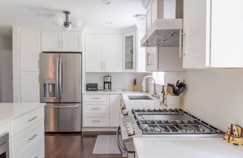 Shokan House | NEW:Preview Spotless Family Cape, Firepit, Nursery