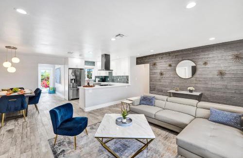 Wilton Manors Villa | NEW! Private Oasis with Heated Pool Minutes to Wilton Dr and the Beach
