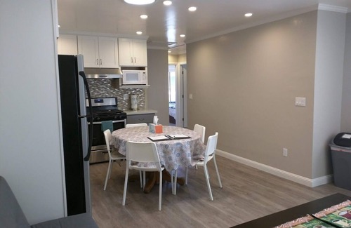 South San Francisco Apartment | New remodeled 3-bedroom South San Francisco home