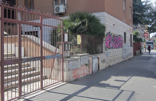 Cinecitta Apartment | NEW RENOVATED APARTMENT ABOVE METRO A -LUCIO SESTIO-