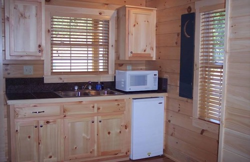 Galax Cabin | New River Trail Cabins