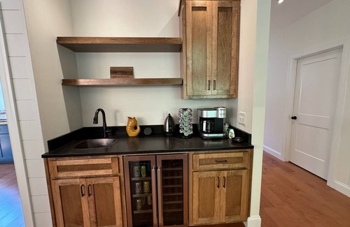 Nantahala Cabin | New Riverfront Retreat – Ultimate Privacy, Stunning Views, & Dog-friendly!