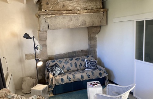 Irodouer Cottage | New rural loft. Jaccuzzi. ProcheMt st Michel. Linen provided from 6 nights.