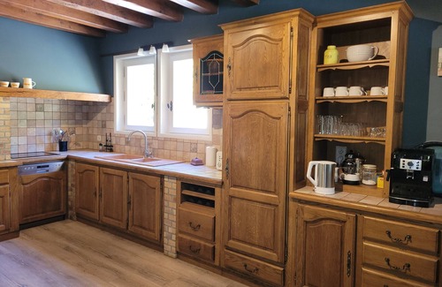 Auriac-du-Perigord House | NEW SPACIOUS 4 BED/3 BATH HOUSE VAST PRIVATE GROUNDS 10 MIN DRIVE FROM MONTIGNAC