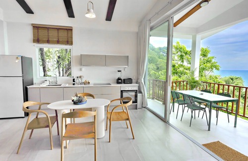 Ko Pha-ngan Villa | New Stunning Studio Watching Haad Yao Bay Sunset