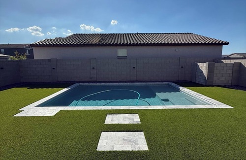 San Tan Valley House | NEW- Stylish 3-Bedroom, 2-Bath Oasis with Pool – Comfort & Relaxation in One!