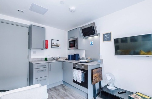 Chinatown Apartment | NEW! Stylish Duplex Apartment, Central Liverpool
