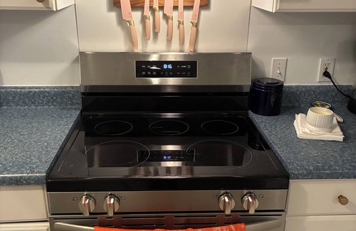 Waveland House | !NEW! The Hoff Shell: Serene Beachside Haven