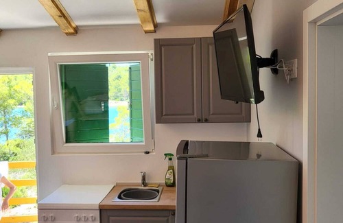 Susica House | New vacation home with 2 terraces, right by the sea - a dream surrounded by forest