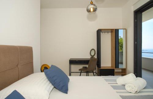 Lozica Villa | New, villa Bond Dubrovnik, beautiful sea view near beach with heated pool