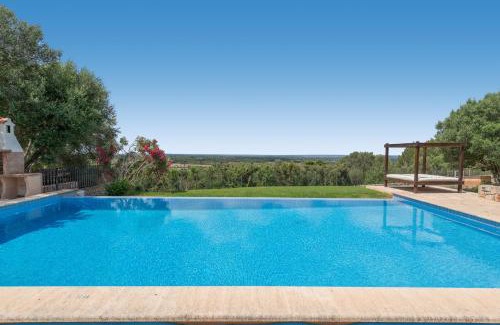 Felanitx Villa | NEW! Villa Es Puig with Pool, BBQ, WiFi