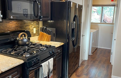 Ruidoso Condo | NEW! Whispering Bluff Luxury Retreat~ Beautiful Sierra Blanca Views