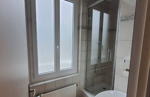 Etretat Hotel | New Windsor